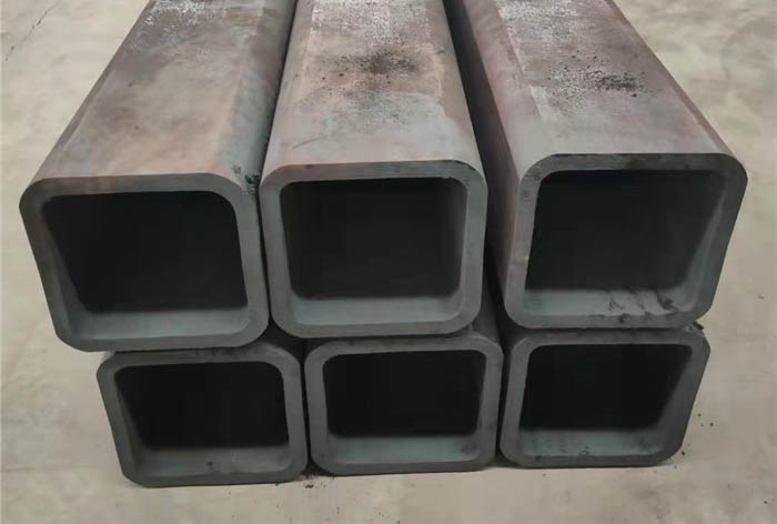 万荣大口径无缝方管