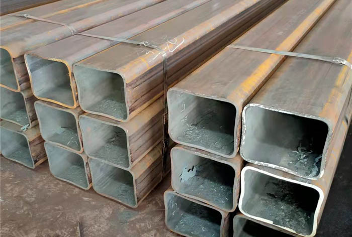 万荣大口径无缝方管