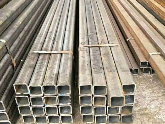 万荣合金方矩钢管